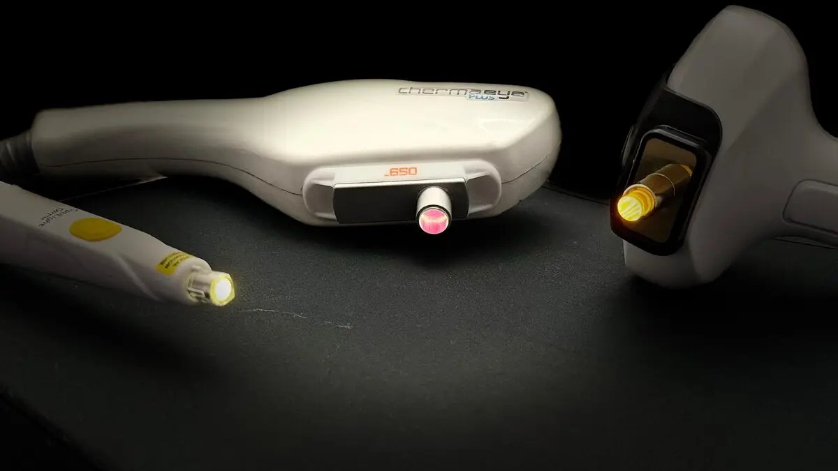 Jett console and handpieces