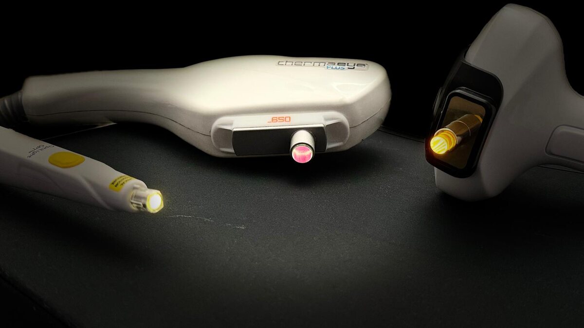 Jett Plasma Lift Medical handpiece with its interchangeable electrode tips